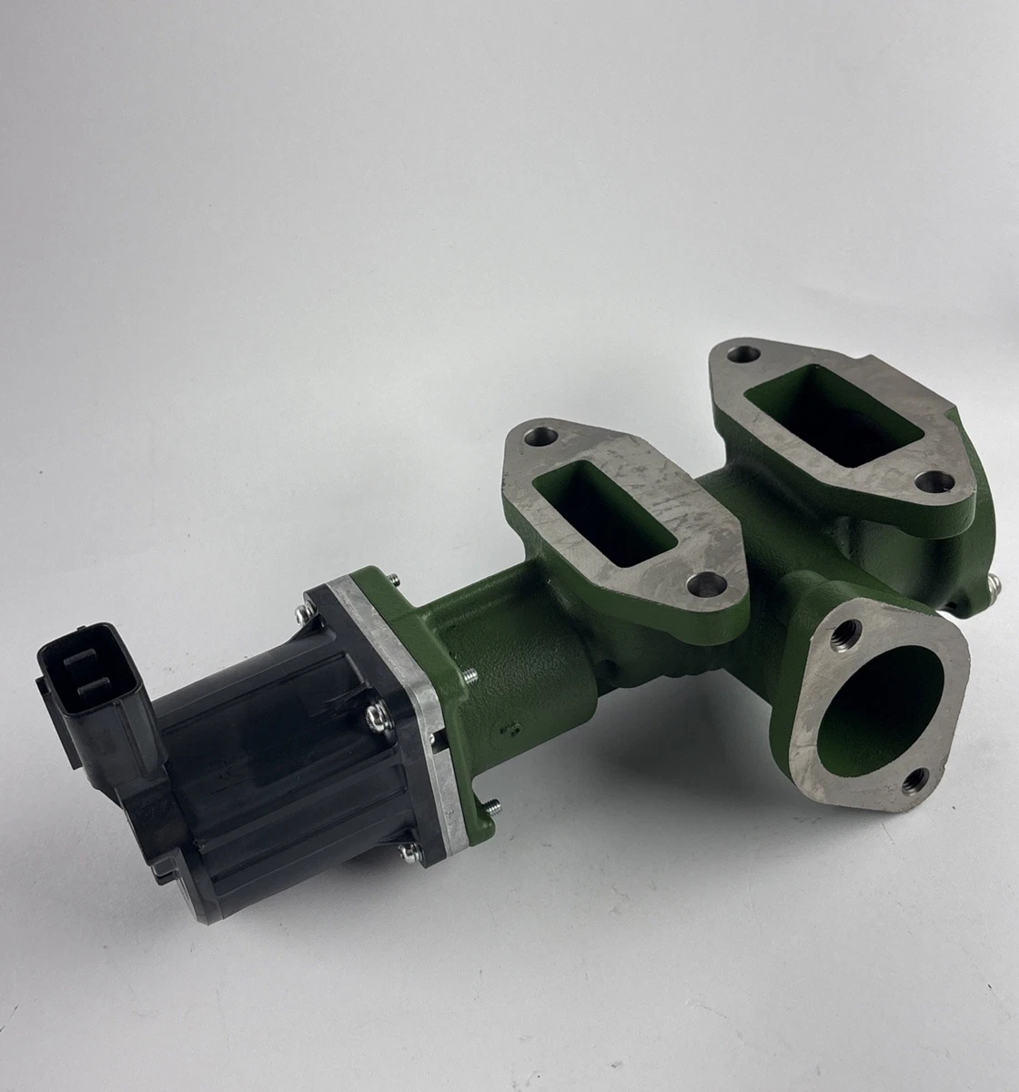5483010 Cummins EGR Exhaust Gas Recirculation Valve K5T74176 photo 1