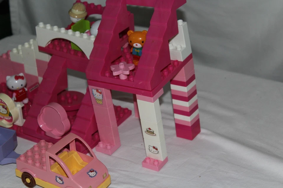 Lego® Duplo Hello Kitty Set # 14 - Bild 3 von 3