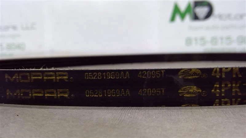 Dodge Ram 1500 Serpentine Belt 05281969AA 2019-2020 Foto 3 de 4