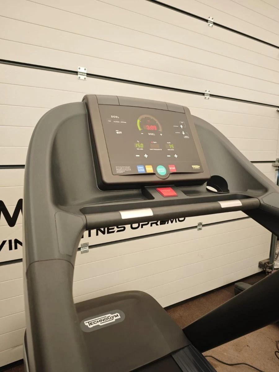 Technogym Excite Run Now 500 Treadmill