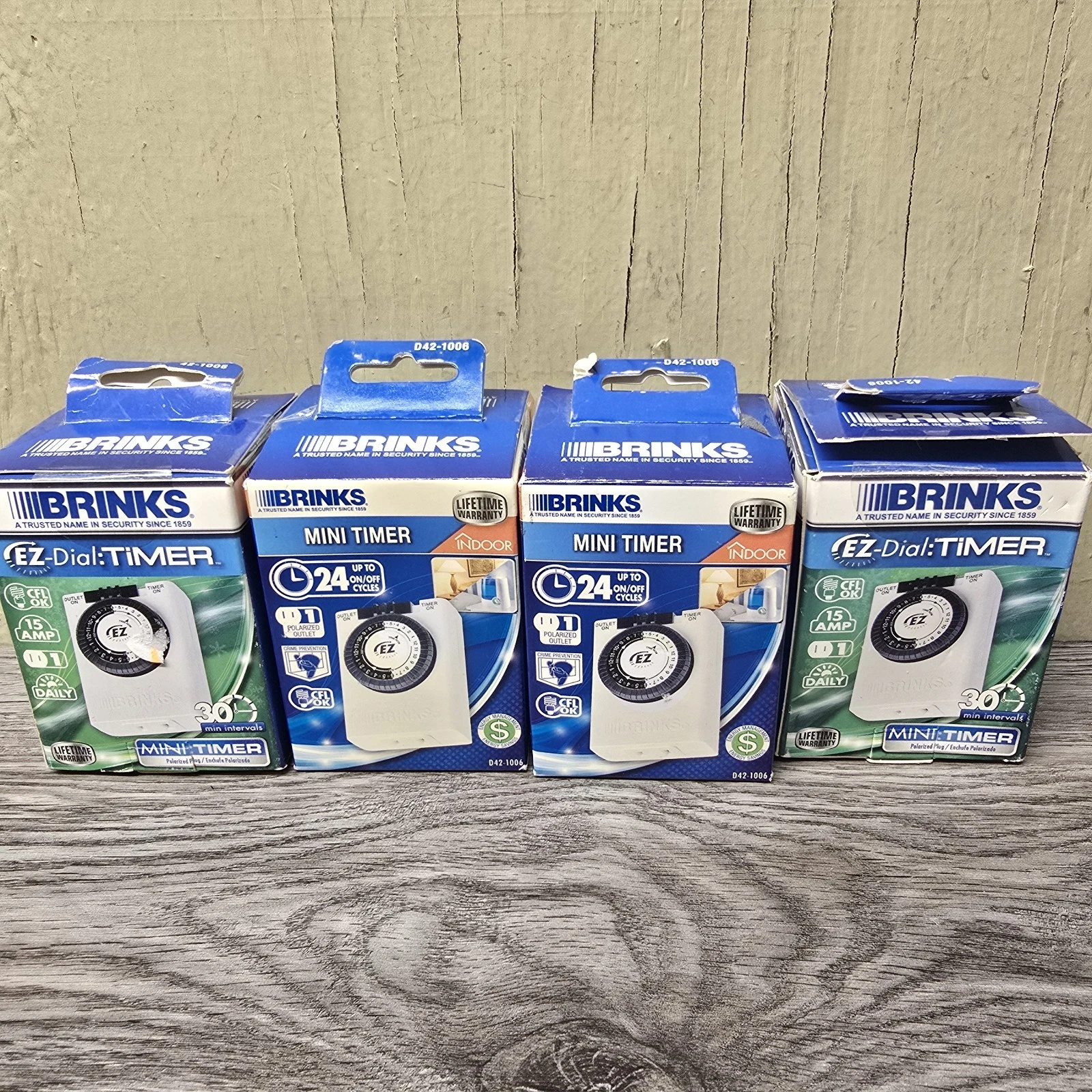 Lot Of 4 Brinks EZ Dial Mini Timer Indoor 24 Hour Plug In Timers 15 Amp NOS