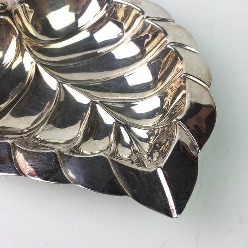 Vtg Apollo EPC Bernard Rices Sons Silver Plate Leaf Shape Serving Dish Tray 6844 - Picture 10 of 10