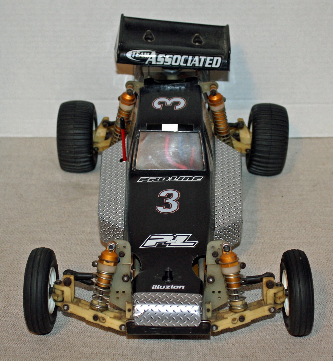 Picture 2 of 10