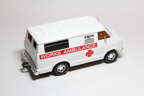 Matchbox Lesney Super Kings K80 Dodge Van - EXXON WORKS AMBULANCE - Picture 2 of 2