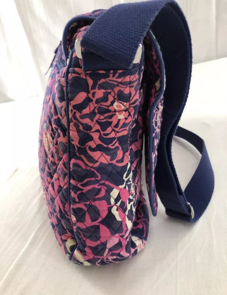Bolso Bandolera Escolar Vera Bradley Retirado Katalina Rosa Mensajero Laptop Foto 3 de 4