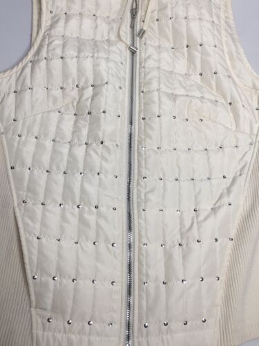 Chico's Weekend Women SZ 1 Cream Sequin Front Quilted 2 Pocket Vest - Picture 2 of 7