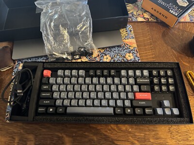 Keychron K8 Wireless/wired USB-C Mechanical Keyboard K8P-J3
