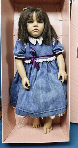 The World Child Collection Friederike Puppe 1988 von Annette Himstedt 1139