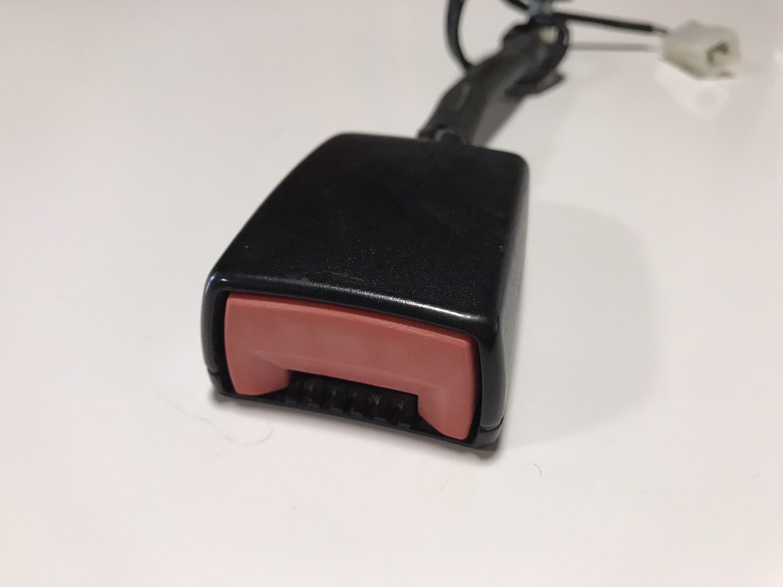 LAMBORGHINI MURCIELAGO PASSENGER RIGHT SIDE SEAT BELT BUCKLE UNIT OEM 418880505