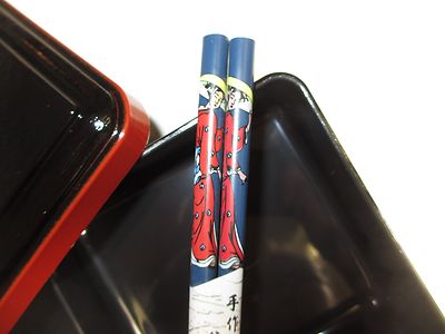 NEW~ Navy Blue Chopsticks GEISHA girl BENTO BOX + CHOPSTICKS lid boxes JAPAN set