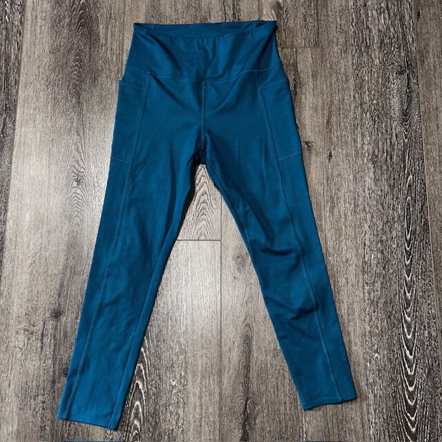 Yoga Pants Danskin Women 26x24 Cropped Legging Turquoise BLUE Size Medium-image