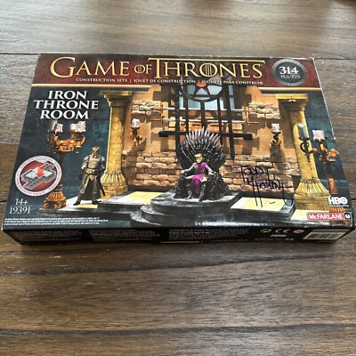 Signed By Todd McFarlane Game Of Thrones Iron Throne Room Set  Collector's