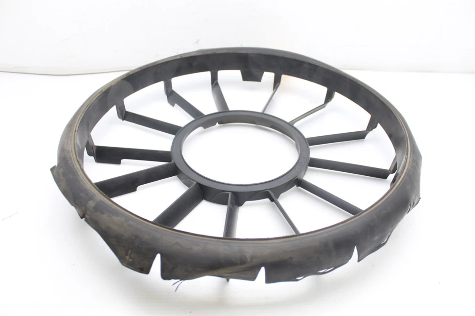 06-10 CUBIERTA VENTILADOR CHEVROLET SILVERADO 2500HD 6,6 L Q6634 Foto 3 de 4