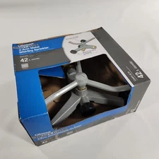 Gilmour 1,225 sq ft 3 Arm Whirling Sprinkler Circular Spray Pattern Metal Base