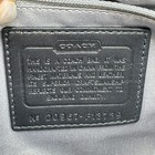 Foto 12 di 17