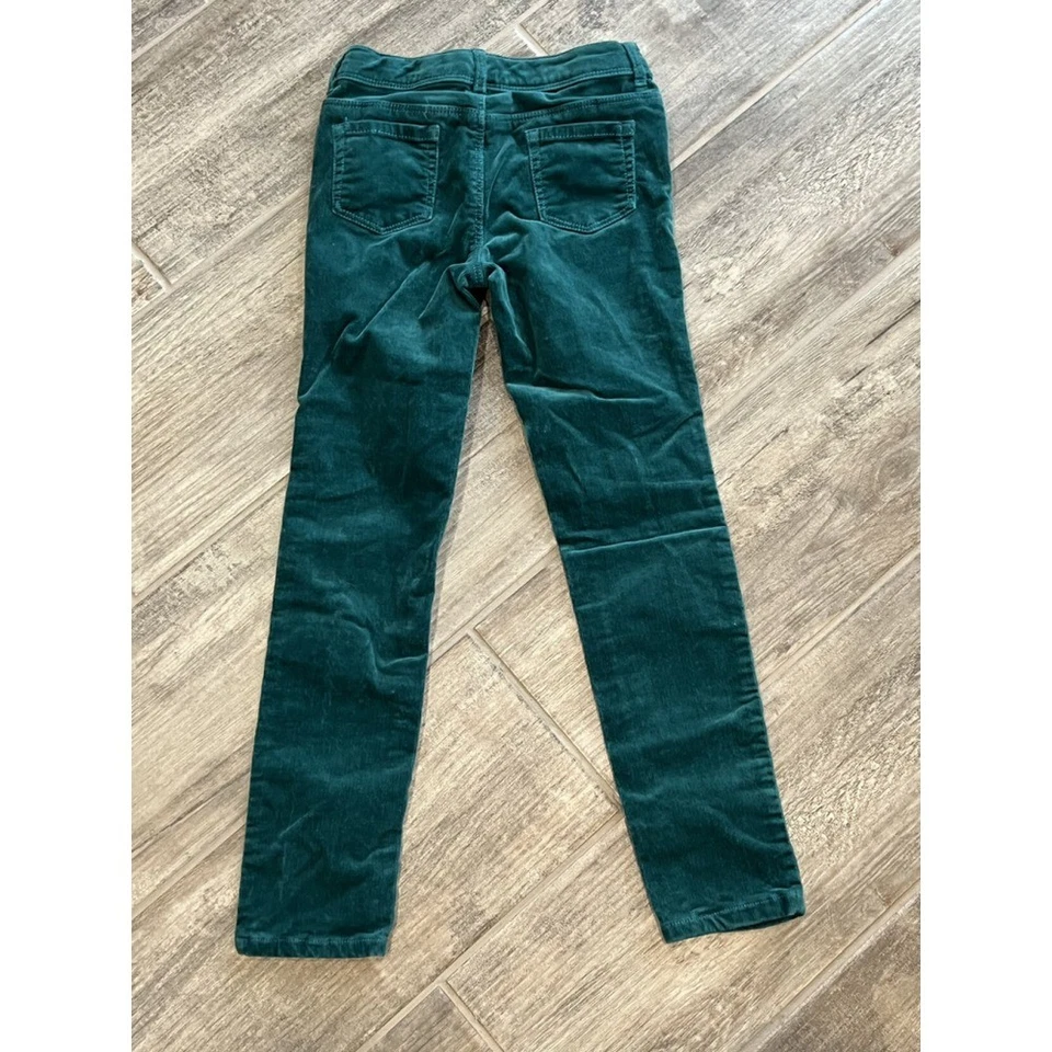 Calça de veludo Gymboree super skinny verde dourado detalhes tamanho 7 - Imagem 2 de 4