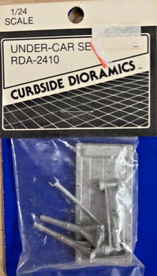 R & D Unique Model Products, Curbside Dioramics, Under Car Service, RDA-2410 NOS
