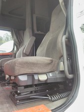 Replaces 2015 Freightliner Cascadia 125 Front Seat Ga Replaces 2015 Freightliner Cascadia 125 Front Seat Ga