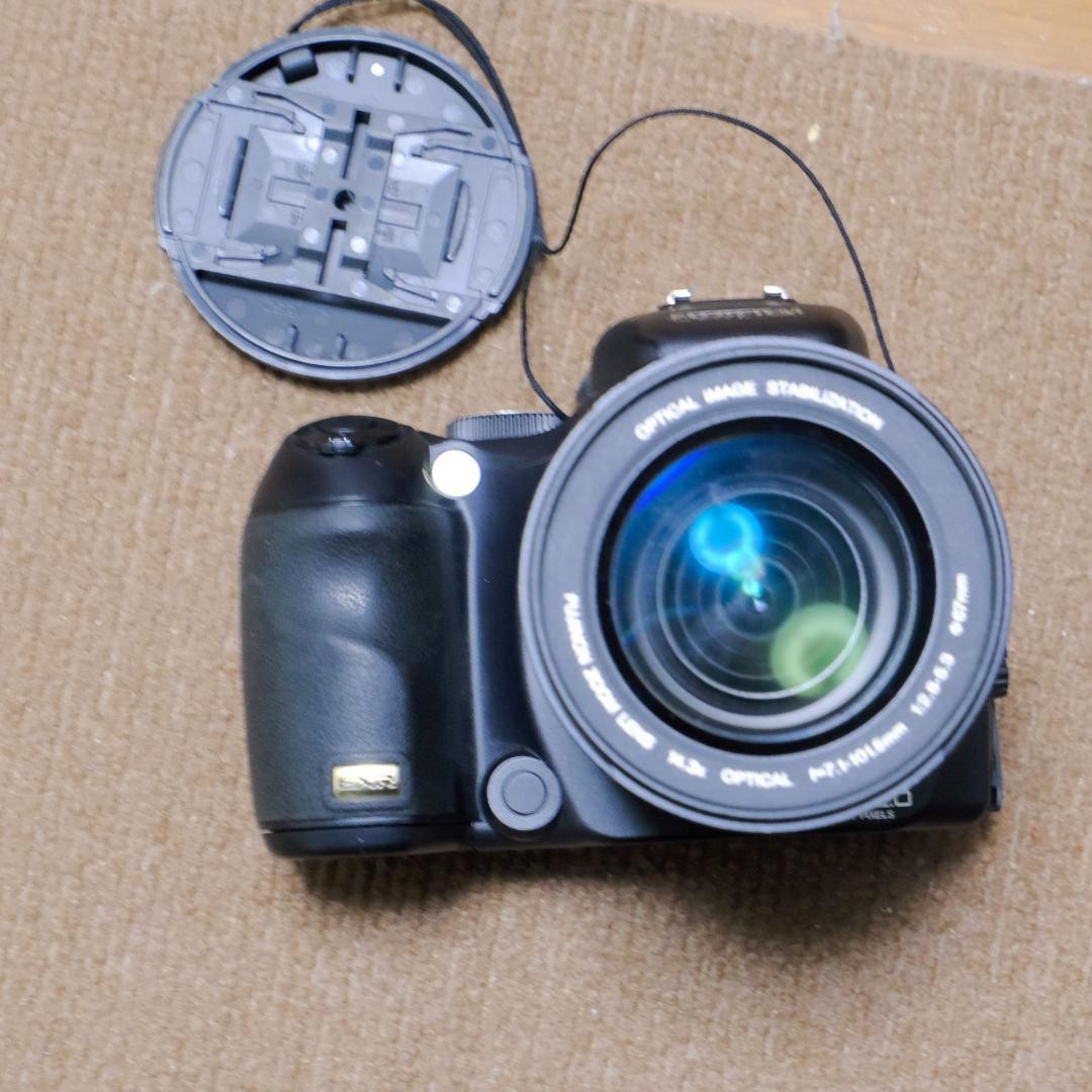 FUJIFILM FinePix S200EXR Compact Digital Camera Tested Working