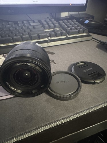 Sony E 10-18mm F4 OSS Lens for E Mount