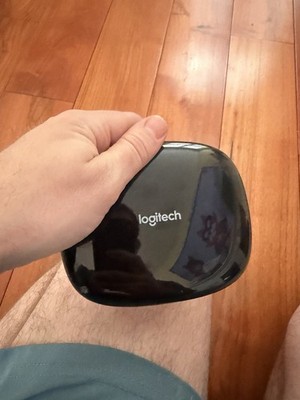 Logitech 915-000238  Harmony Hub Smartphone Control - Black