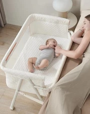 New AirClub Bassinet Bedside Sleeper Baby Crib Newborn Cream