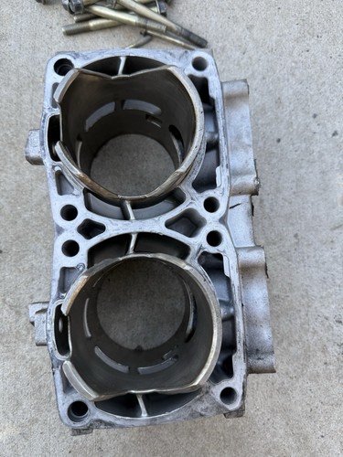 2011 2012 Polaris 800 Engine Block Cylinders Jug And Pistons Indy Specialties 