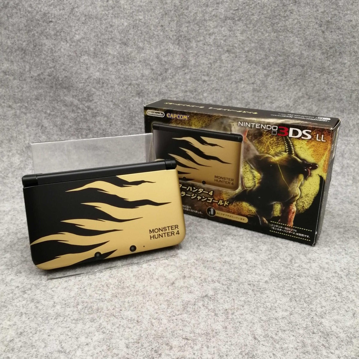 Monster Hunter 4: Rajang Gold Nintendo 3DS LL (Nintendo 3DS