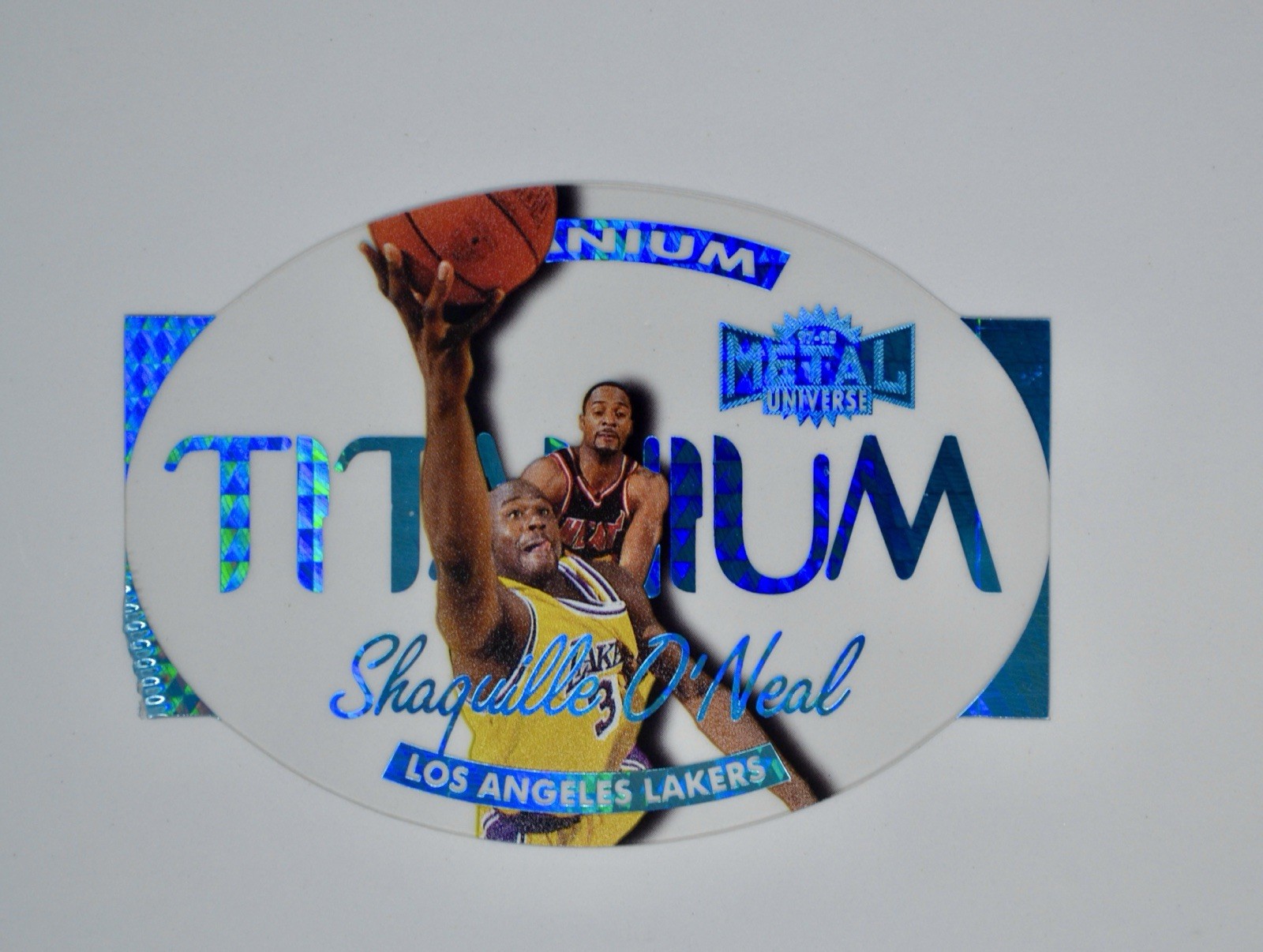 1997 Fleer Metal Universe Titanium #4 Shaquille O'Neal Lakers