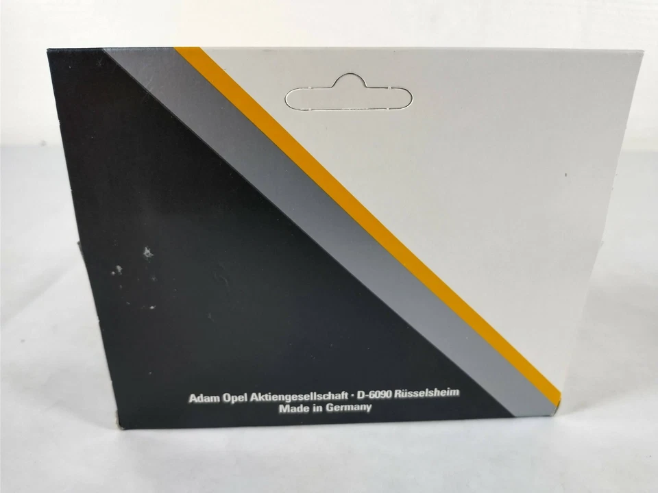 Omega A 1986 Opel Gama 1:43 diecast no. 1130 Foto 3 de 4