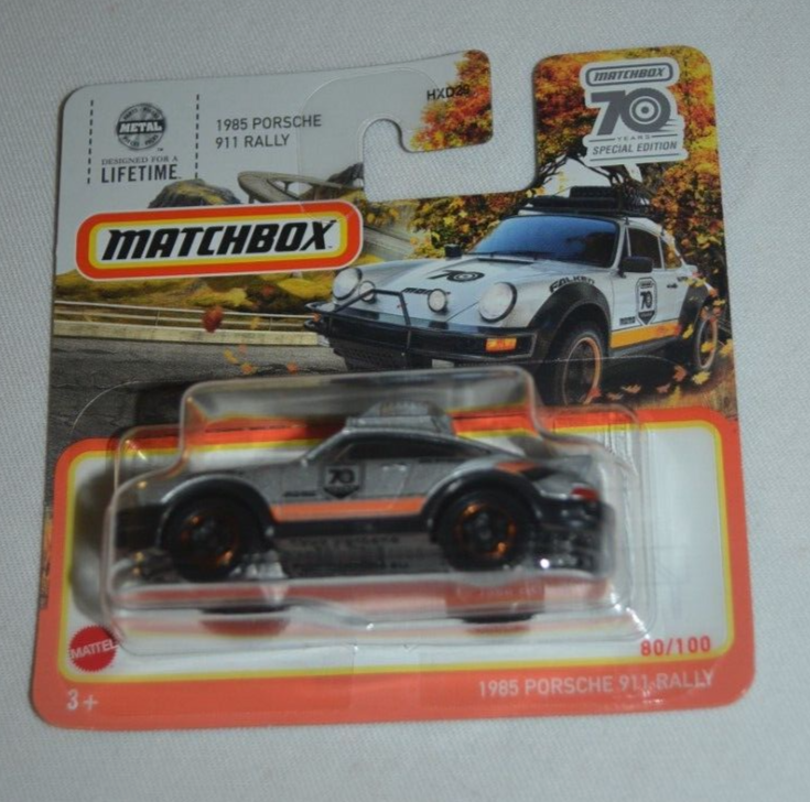 MATCHBOX 2023 HIGHWAY ADVENTURE - 1985 PORSCHE 911 RALLY SILVER ON