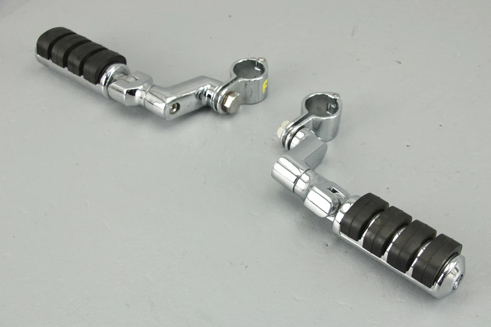 2017 Harley Street Glide Pinos de Passageiro ou Rodovia + Suportes de Montagem Cromados - Imagem 4 de 4