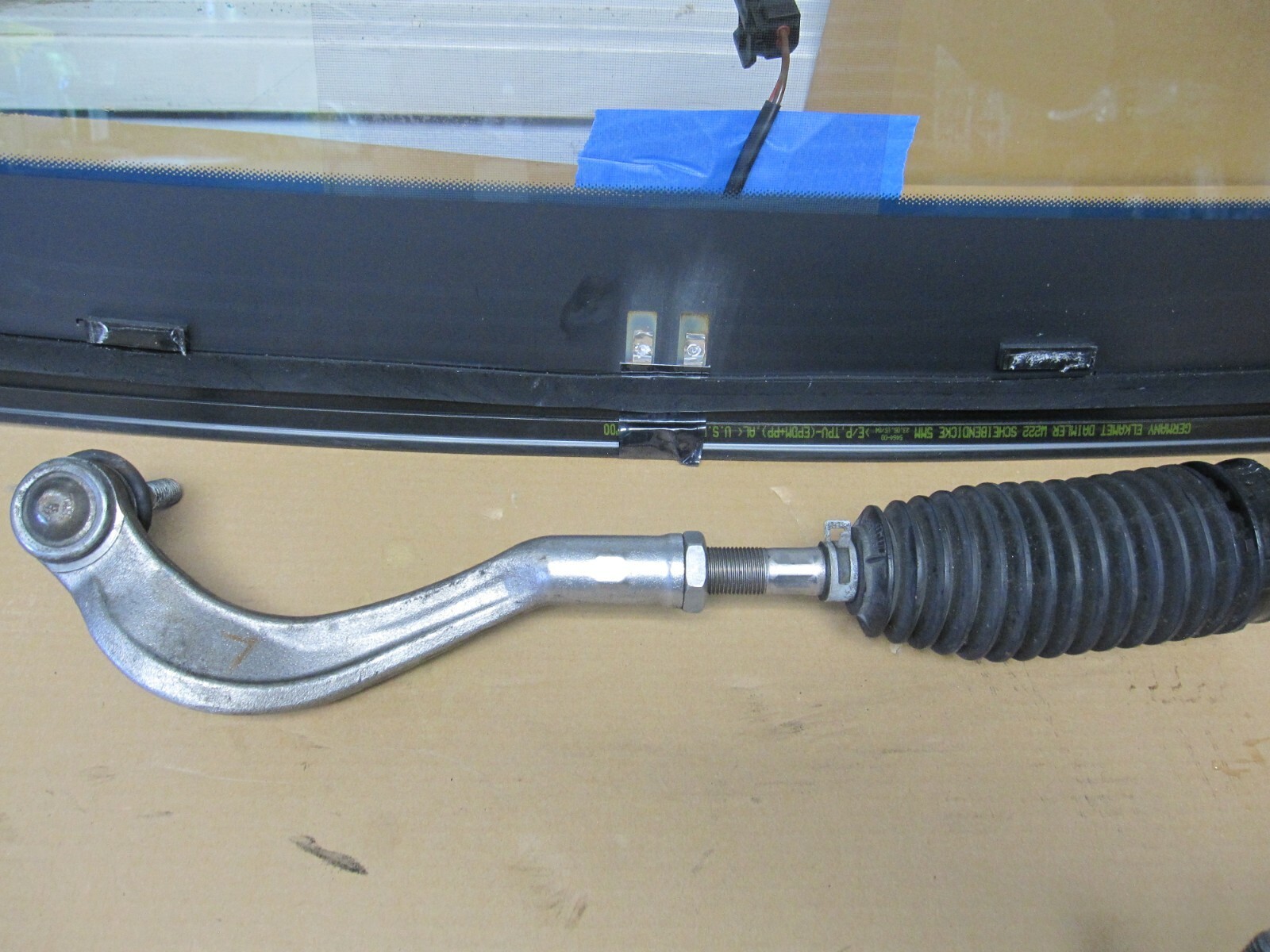Maserati Levante 2017-20 Inner and Out DRIVER ROD OEM Italy Made Perfect