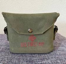 Canadian Pattern 51 Web Gear First Aid Kit Pouch 1953, Full of Original Contents