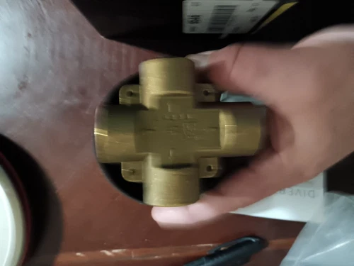 Signature Hardware SH6103 3/4" 6 Way Transfer Valve - Picture 2 of 2