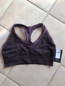 gap body sports bra
