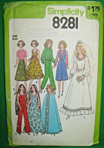 Vintage Pattern to Make Fashion Doll's Clothing 11 " & 12" 1977 Simplicity. 8281