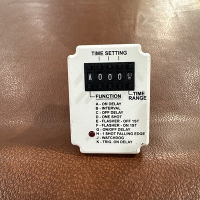 Dayton 6A855A Time Delay Relay Multifunction 10A 120V AC/DC 0.05S-999H