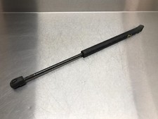 Verin de hayon / de capot Nissan MAXIMA QX