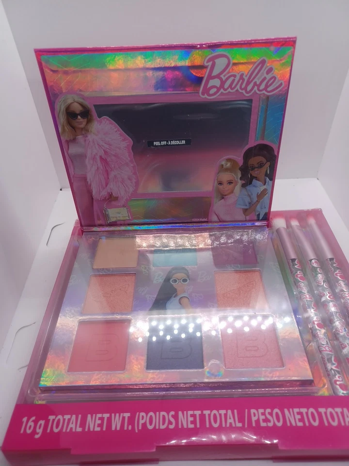 Paleta de sombras de ojos con pinceles Townley Barbie Girl. Nuevo. Mucha diversión. Foto 3 de 4