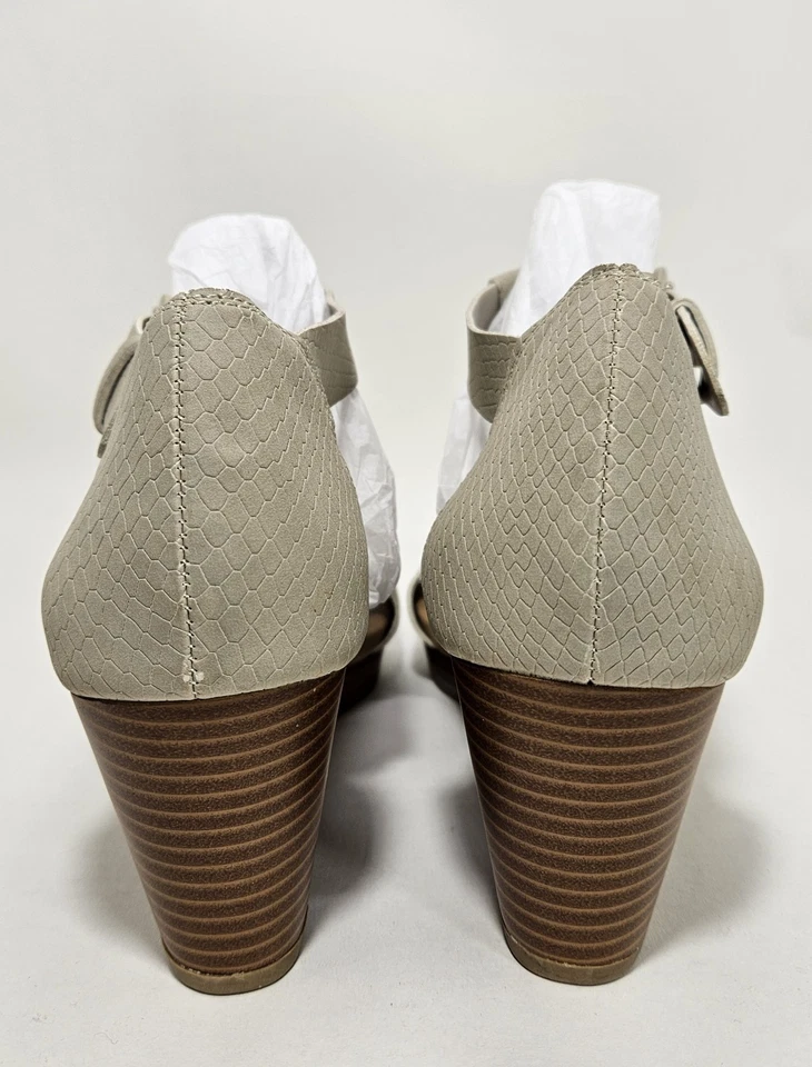 Sandália anabela Dr. Scholl's Barton, tamanho feminino 8,5M, estampa de cobra cinza, acolchoada - Imagem 4 de 4