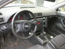 Porte avant et accessoires Audi A4