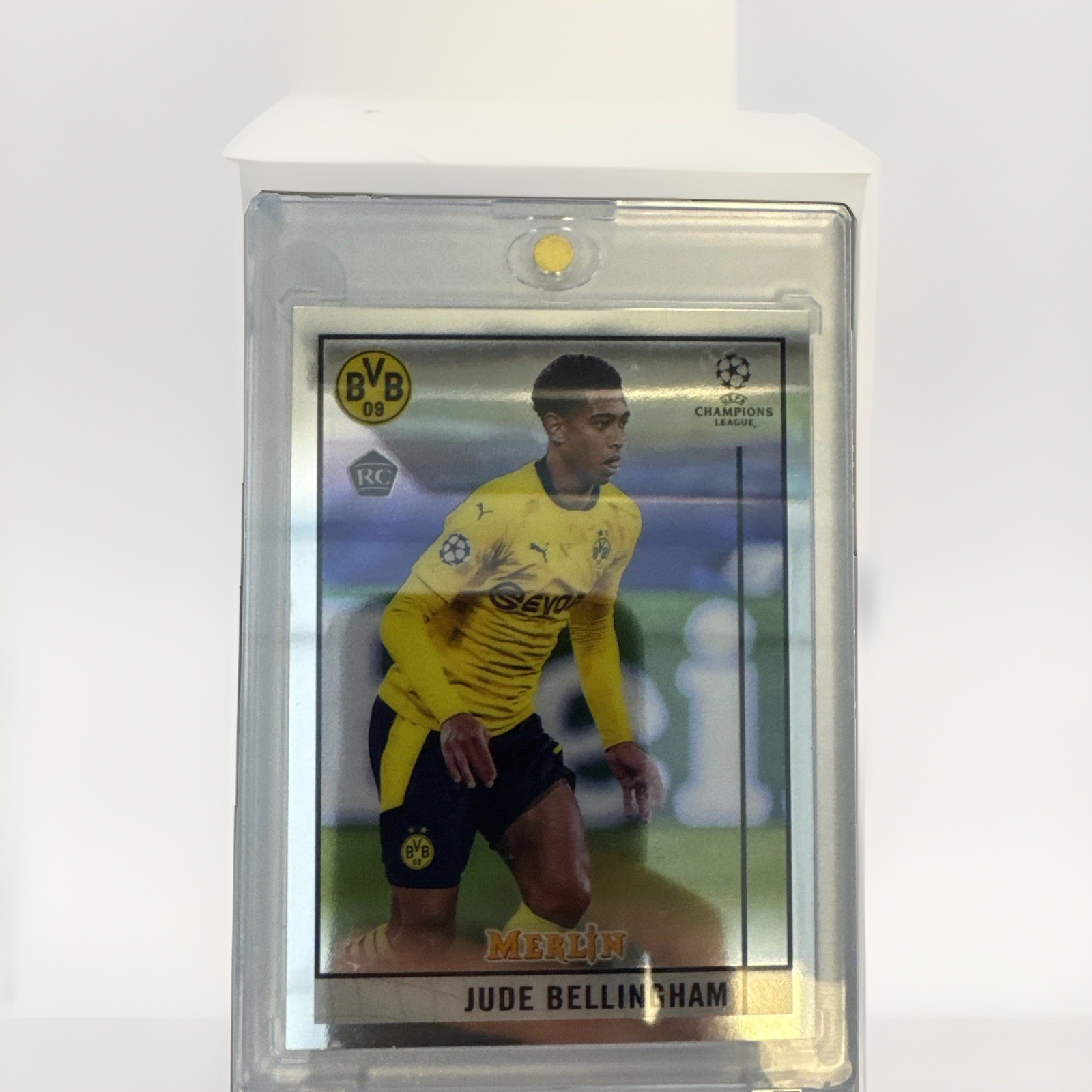 Jude Bellingham Rookie (RC) England Dortmund World Cup Topps Chrome Bundesliga view 1