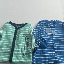 New Carter  s Baby Boy Set of 2 Pajama Sleepers Zip  Snap Strips/Whale/Dino 9M