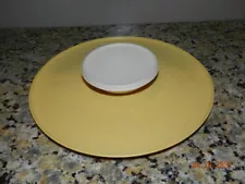 Tupperware Harvest Gold 492 Chip-n-Dip Tray Appetizer Party