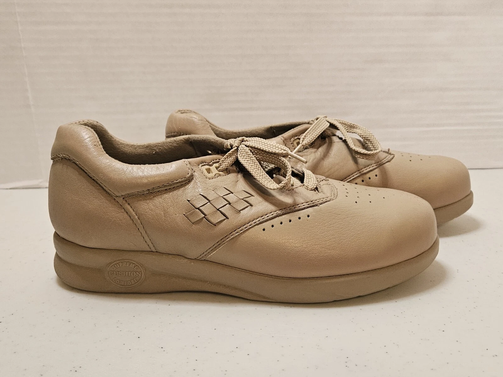 Baskets de travail infirmière pour femmes Supremes Soft Spots 7M 7 Taupe dentelle bronzée