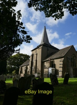Foto 6x4 West Grinstead: Die Kirche von Südosten Eine Ansicht welche emp c2019