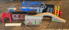 14 Pc Thomas the Tank Engine Wooden Bridges/ Tunnels/suspension