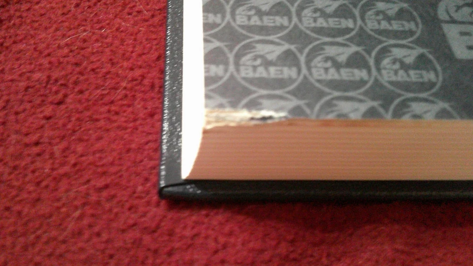 Flag In Exile by David Weber SIGNED Honor Harrington leather limited edition - Image 3 of 4