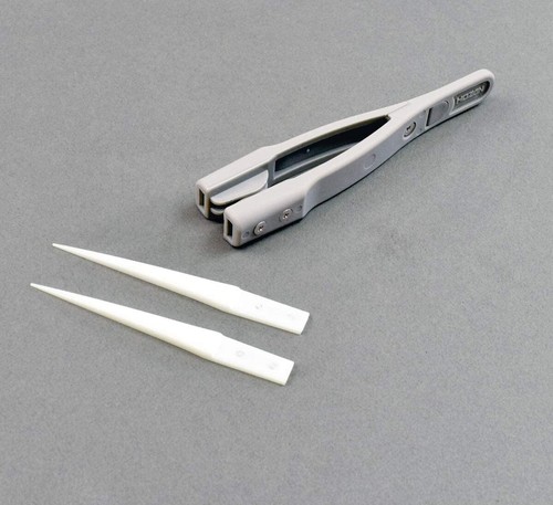 HOZAN CERAMIC TIP TWEEZERS P-550-C - Picture 2 of 3